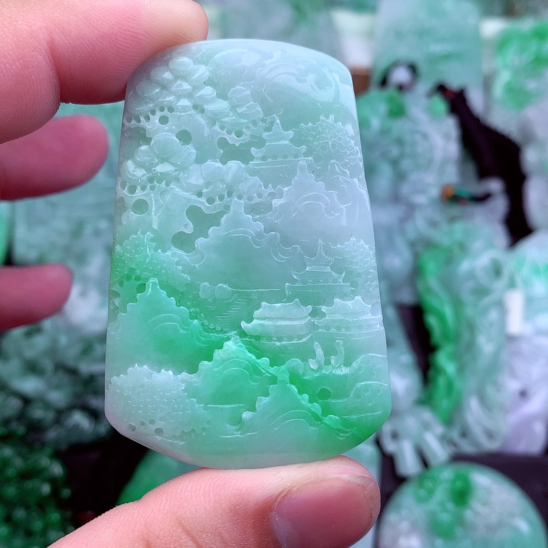 翡翠未镶嵌吊坠(不含链)