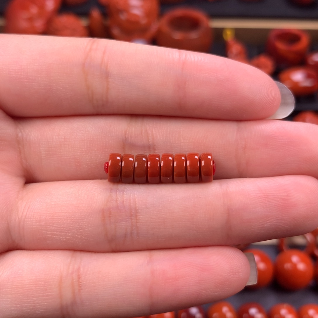 未镶嵌隔片6.4mm南红玛瑙