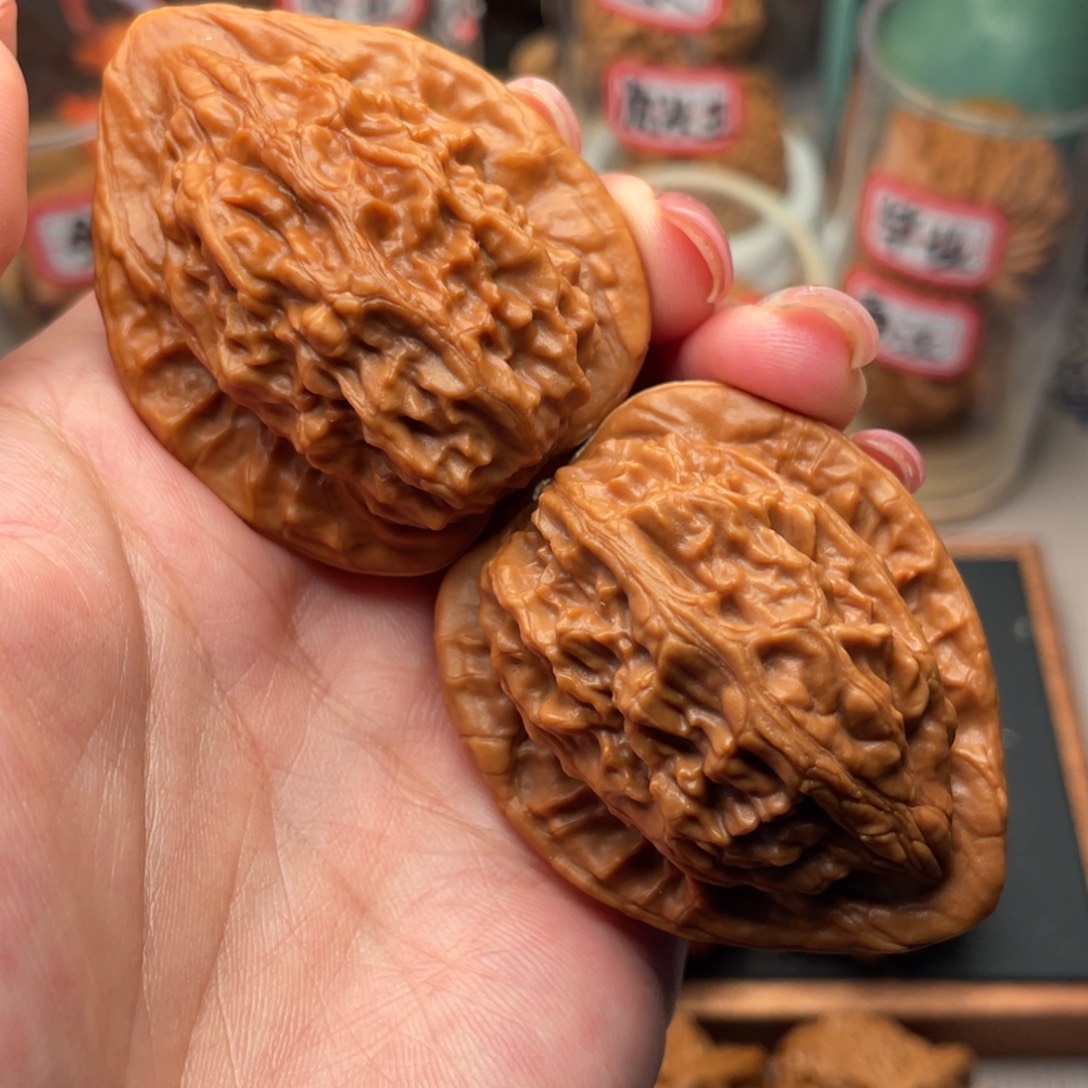 把件桃核全品纯野生大红袍41+