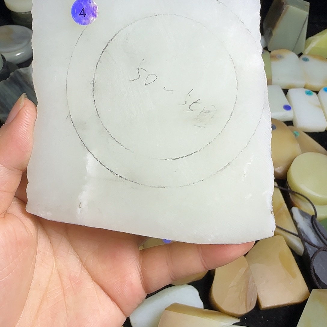 老***塔和田玉（糖玉）未镶嵌珠宝半成品