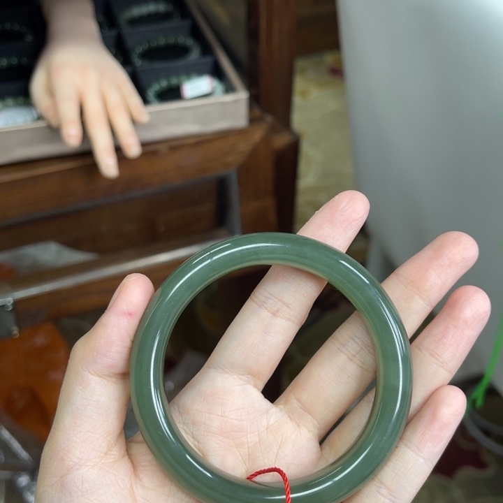 和田玉未镶嵌手镯58