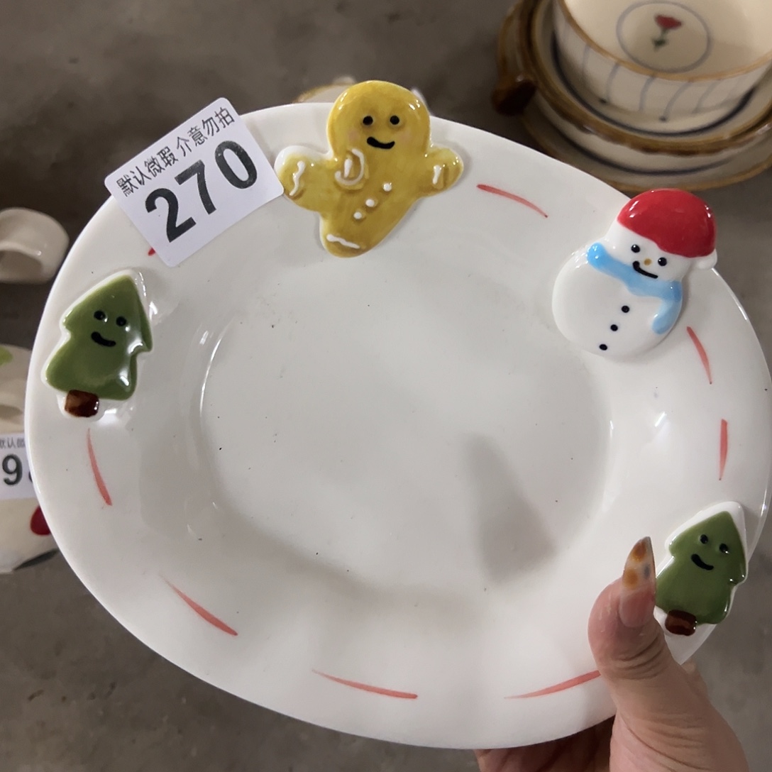 搪瓷微瑕姜饼人椭圆盘一个