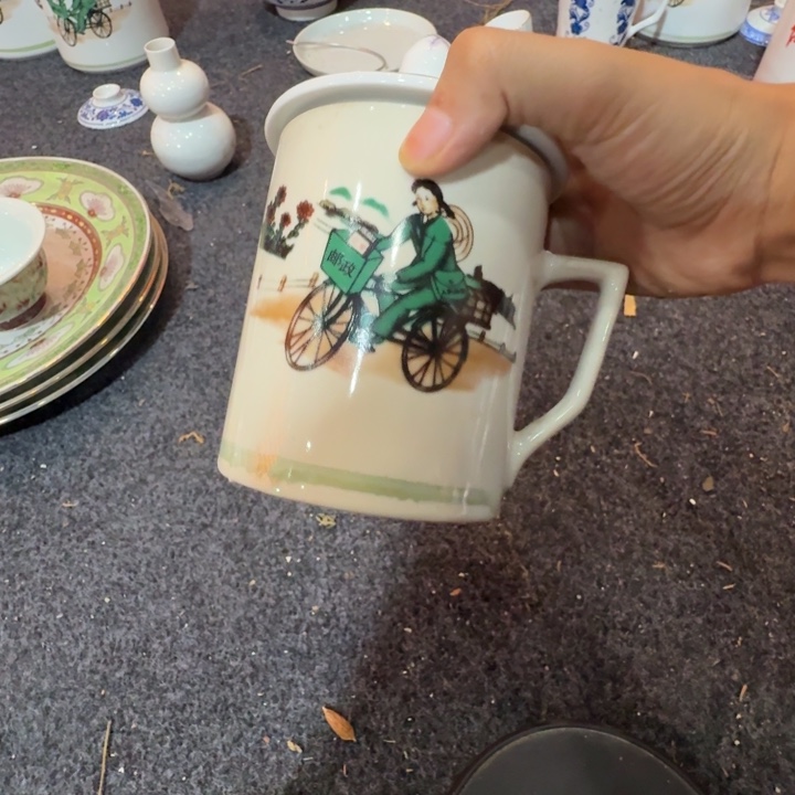 景德镇的陶瓷瓷器