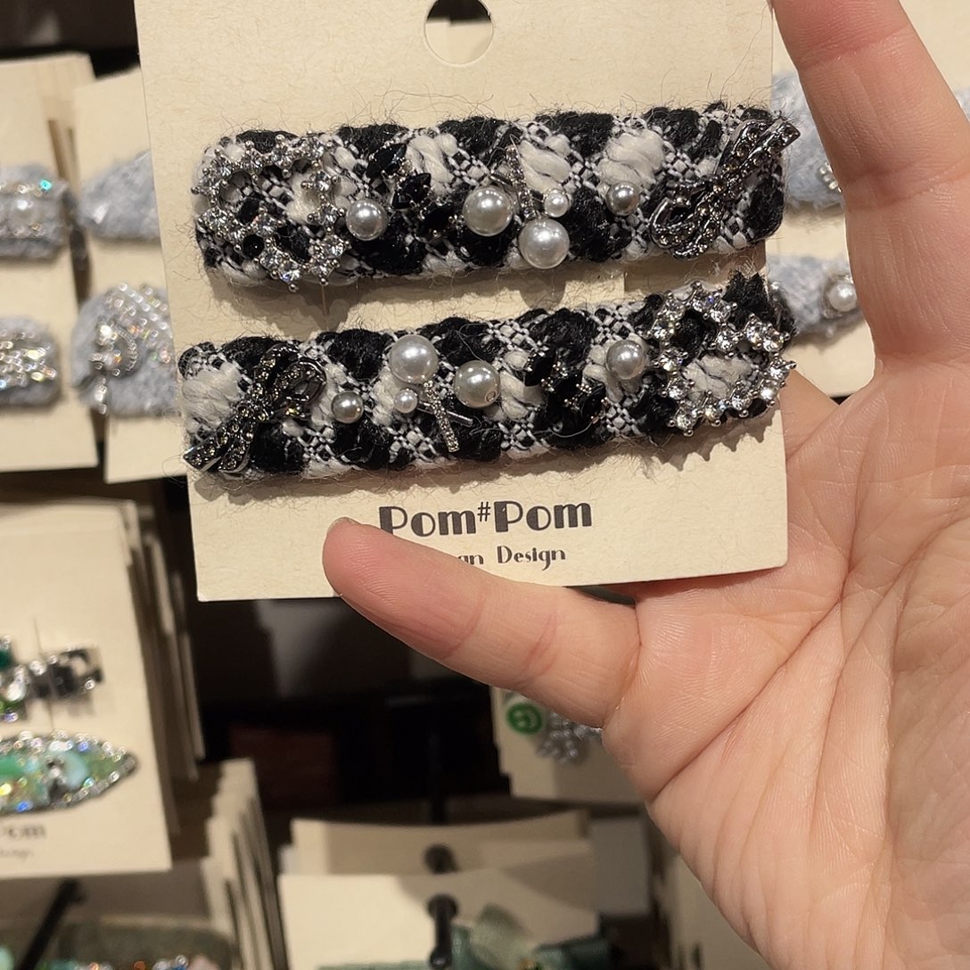 布艺非金属爱心拜拜