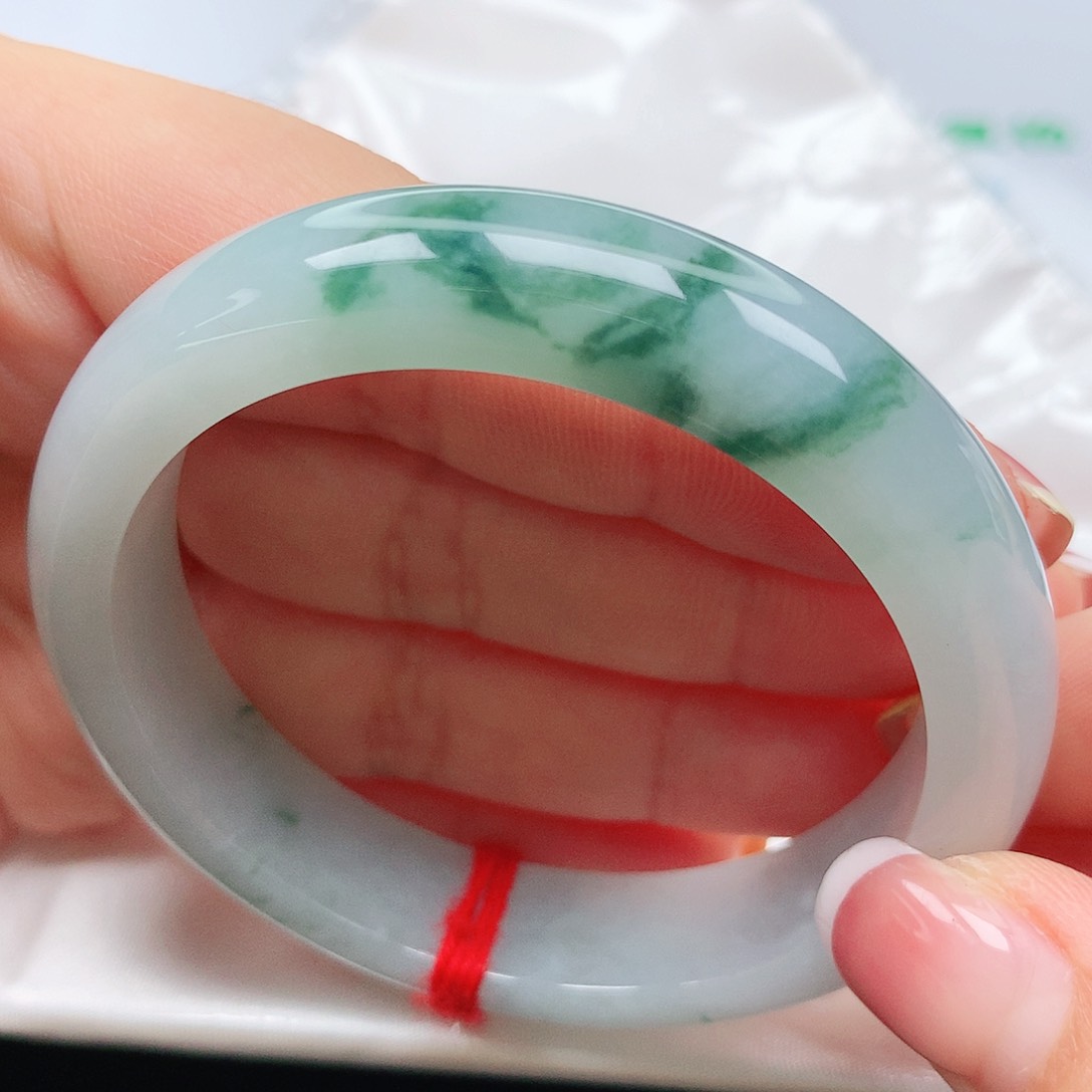 翡翠未镶嵌手镯冰胶蓝花46闭眼入