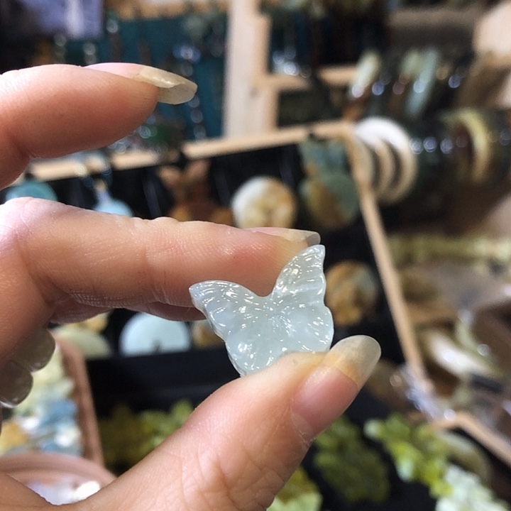 岫玉未镶嵌岫玉挂件