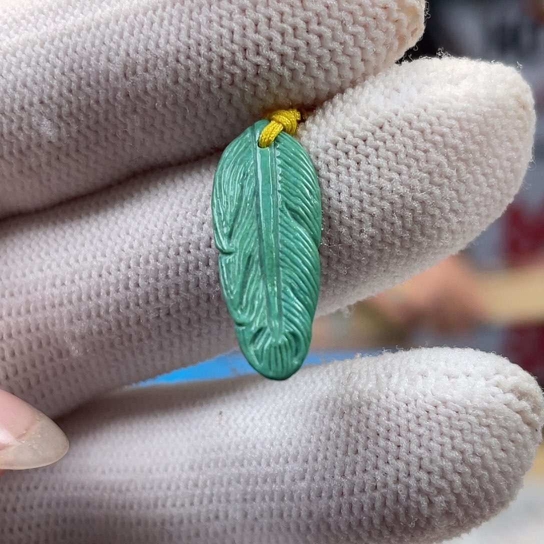 绿松石未镶嵌挂件