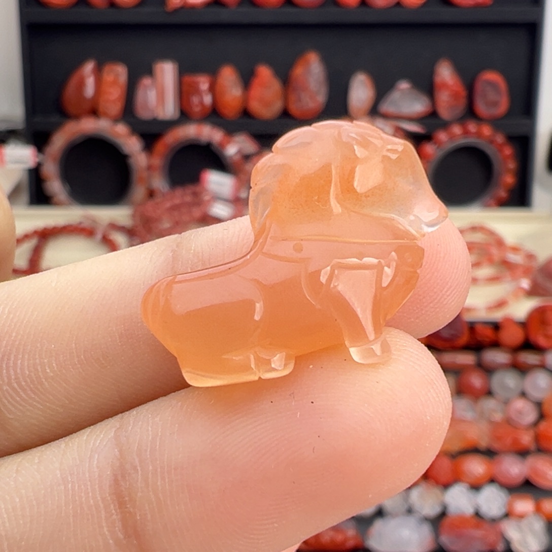 南红玛瑙未镶嵌颈饰唐马