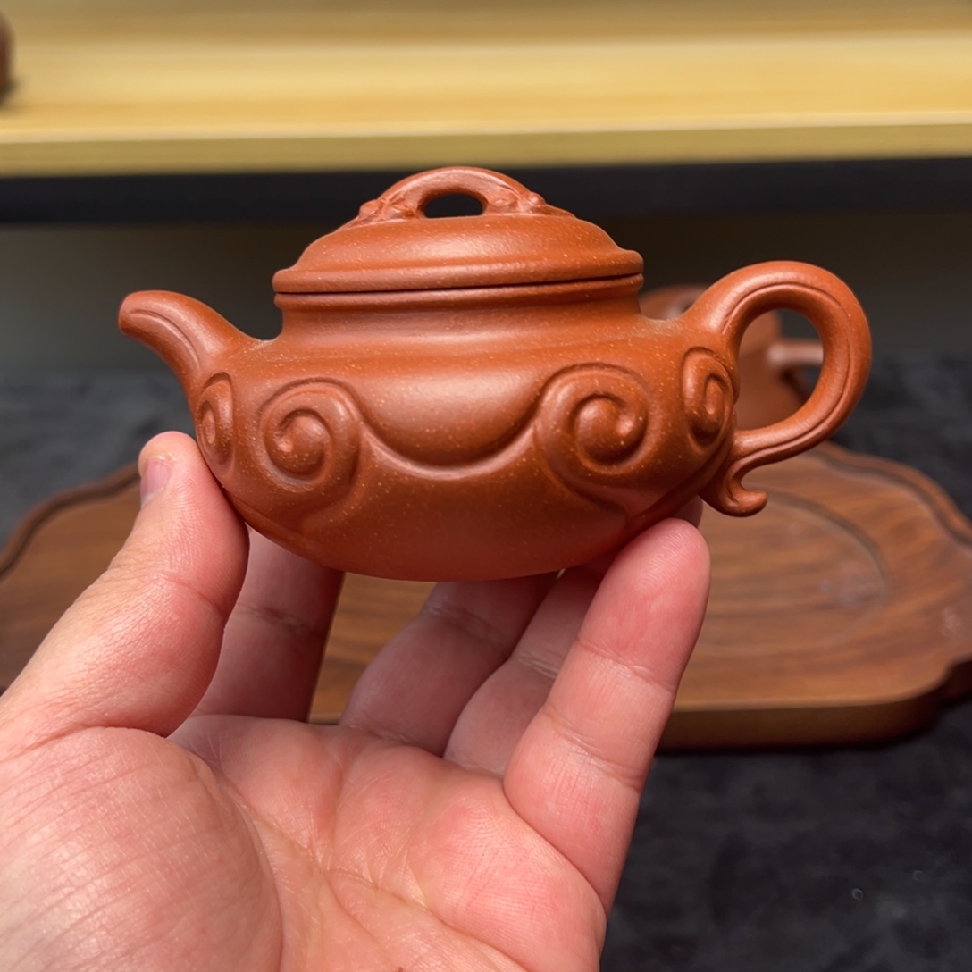 紫砂茶壶150红降坡仿古如意