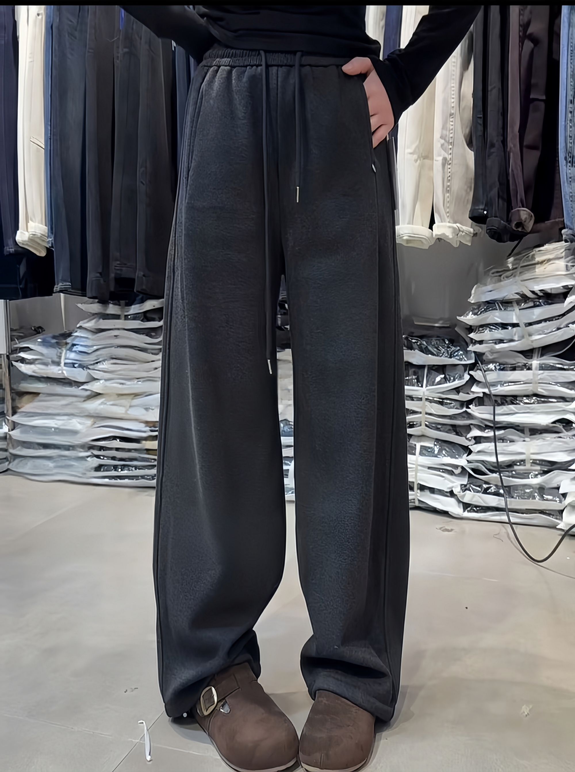 2025秋冬新款亲肤加绒直筒微阔窄版女士糯米裤显瘦百搭显腿长3357