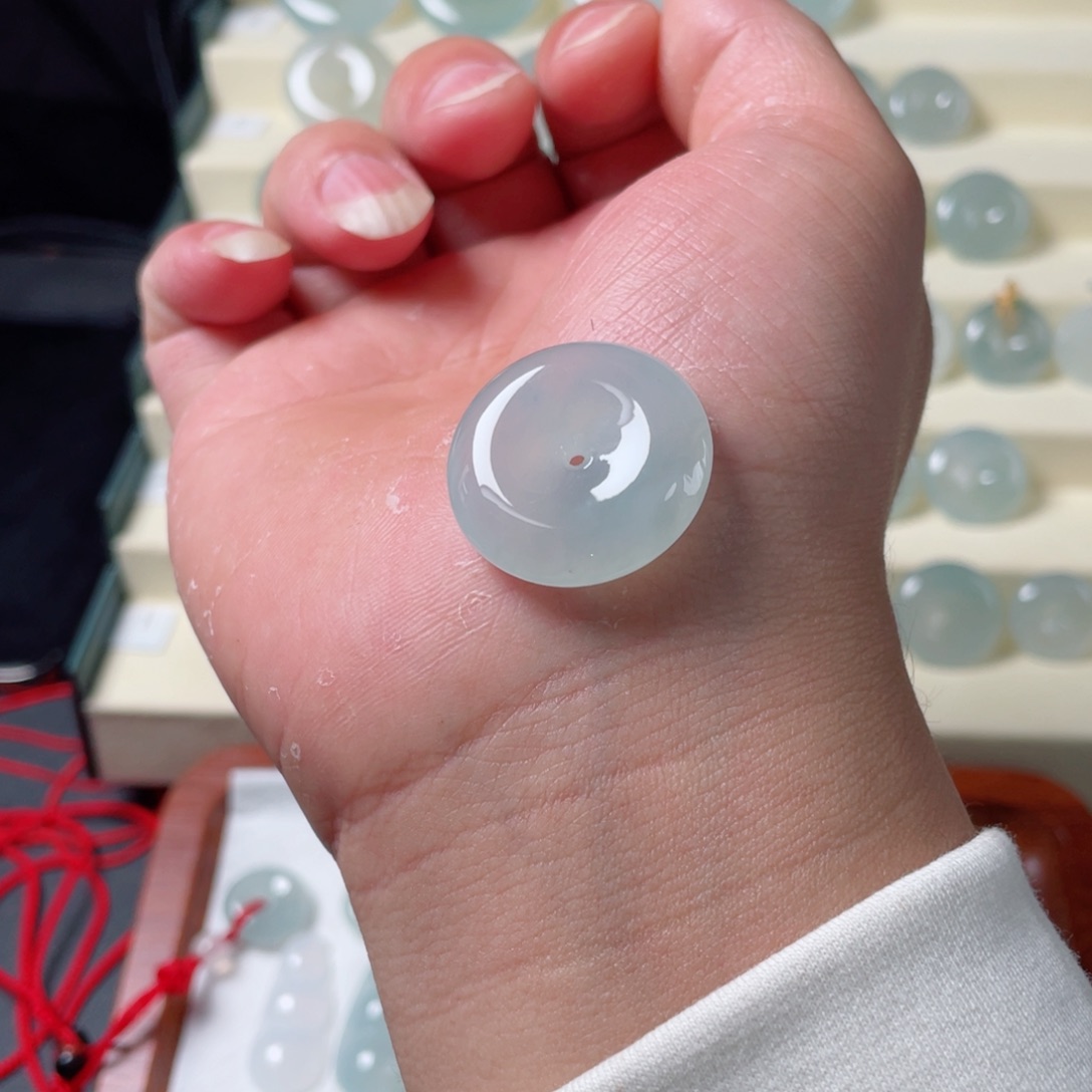 翡翠未镶嵌颈饰5567788865567