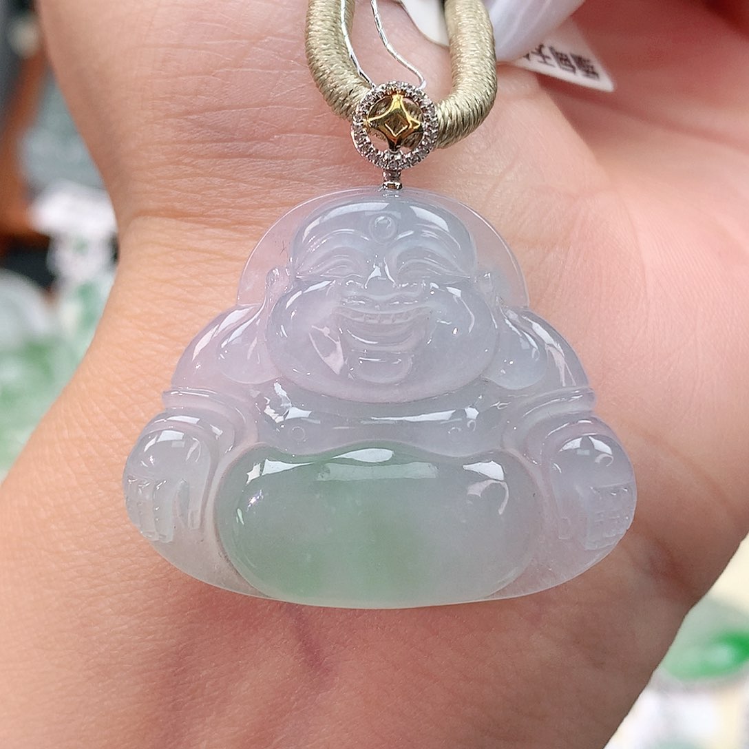 颈饰18K金镶嵌翡翠佛公