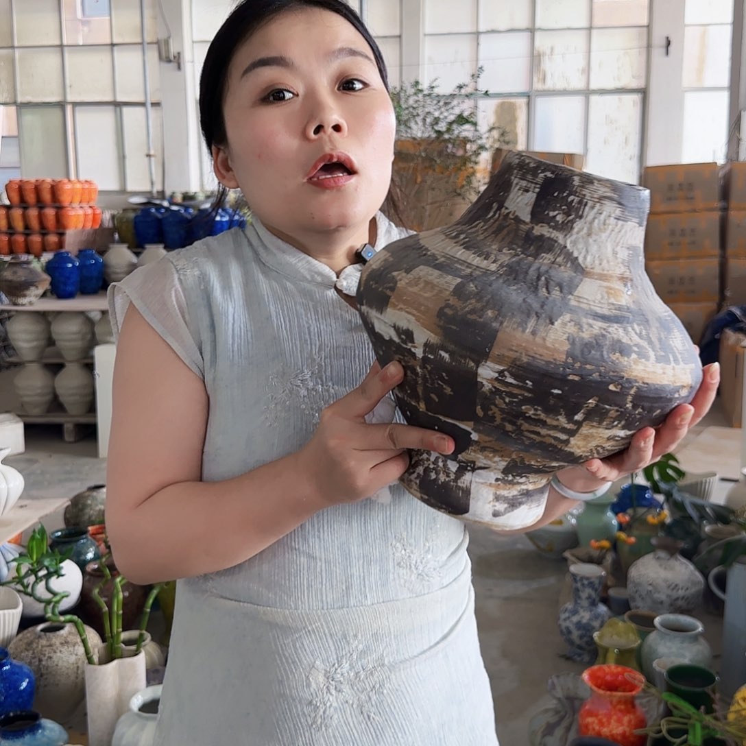 景德镇陶瓷艺术花瓶高28口9