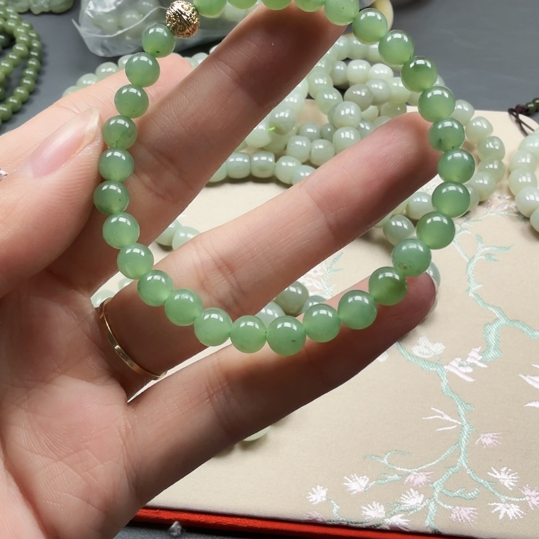 和田玉未镶嵌手链10