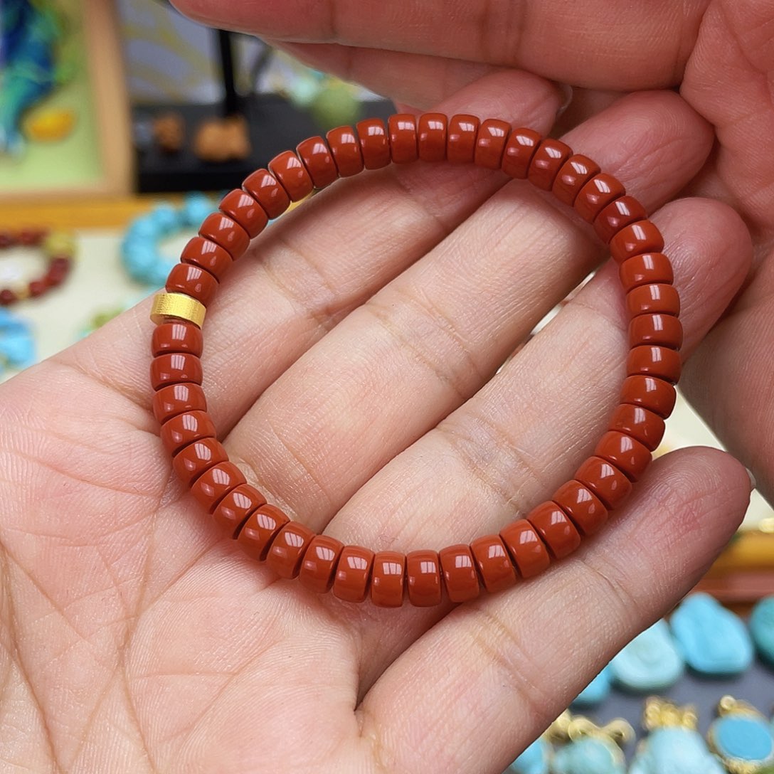 手链18K金镶嵌南红玛瑙