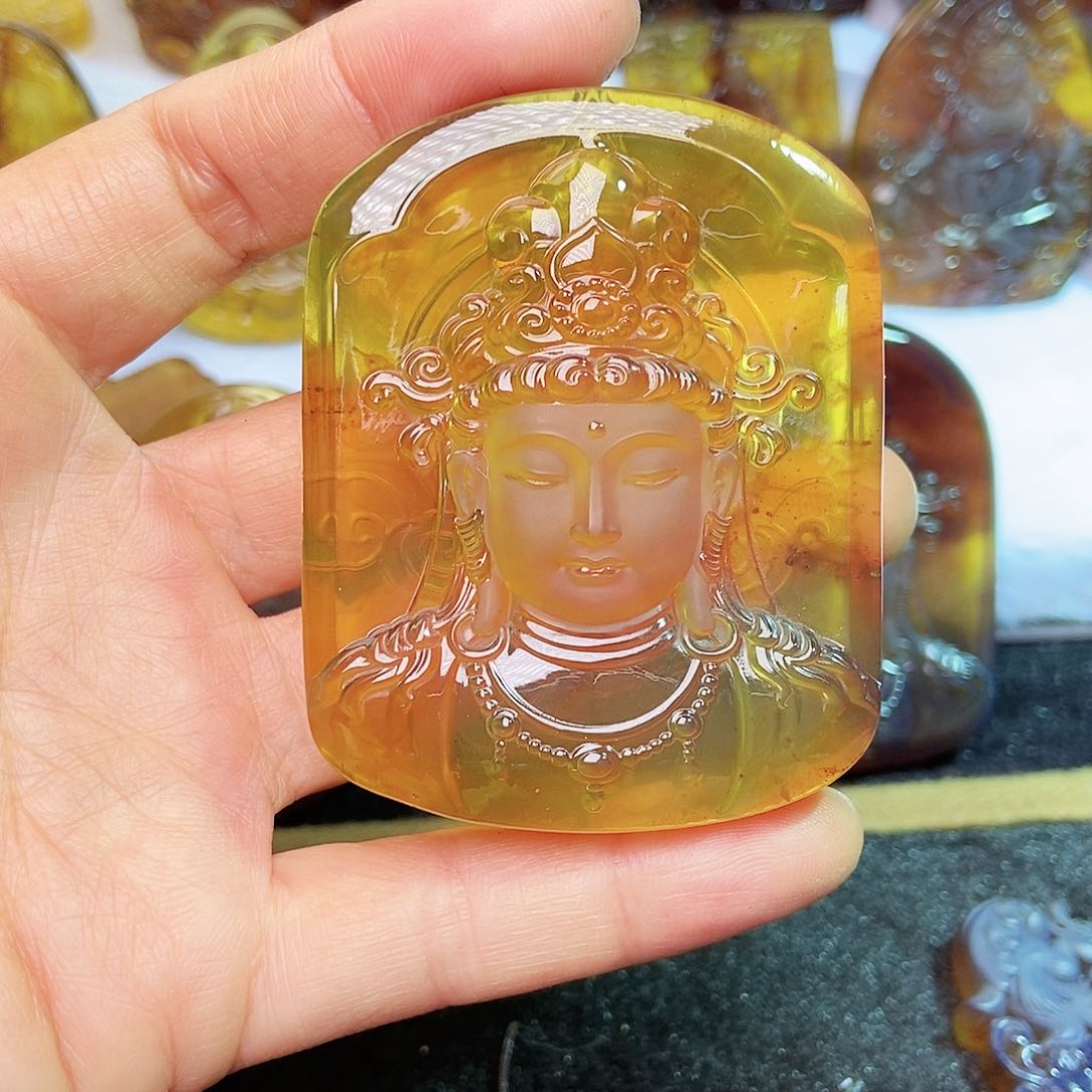 琥珀颈饰未镶嵌观音