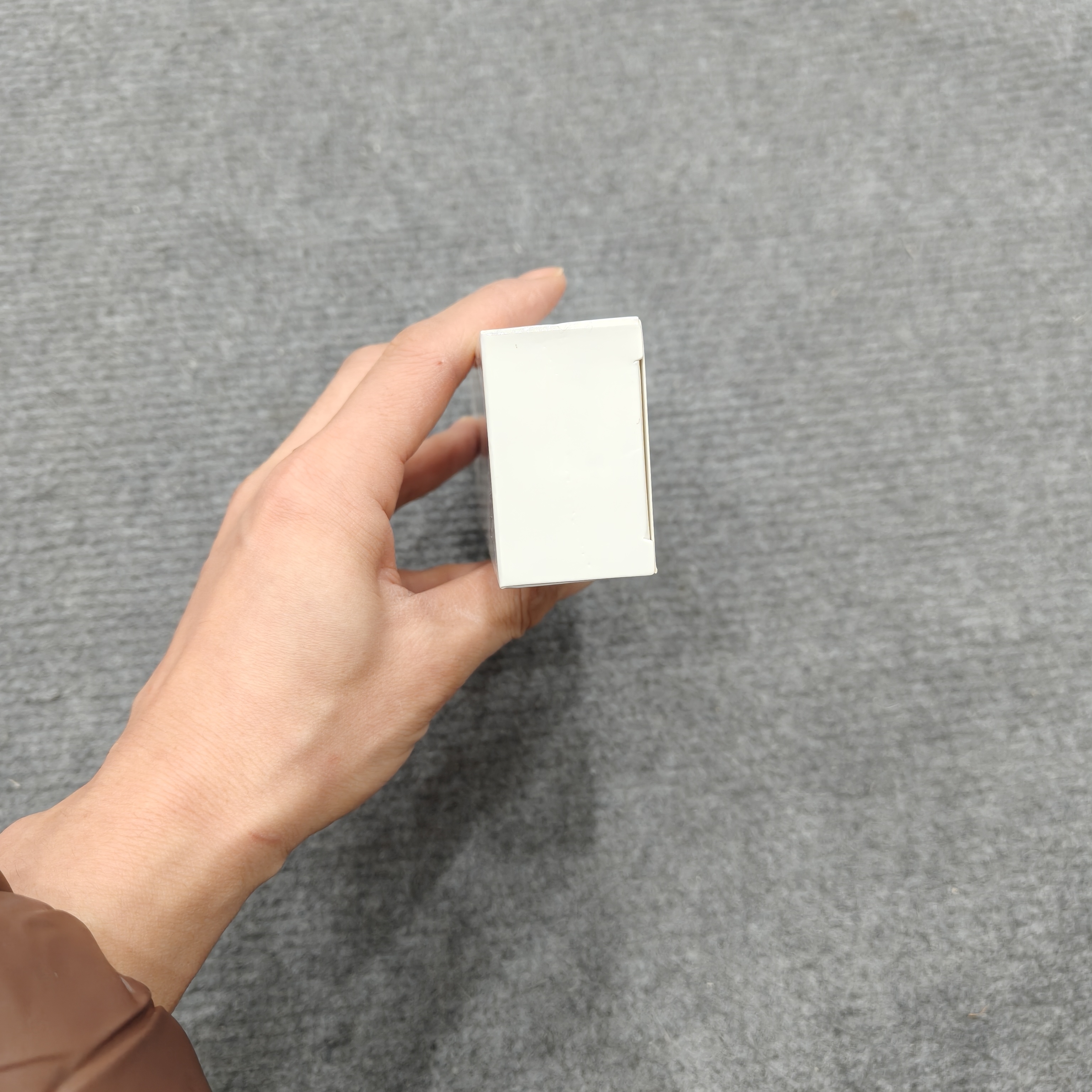 兰家！白盒 ///隔///离/