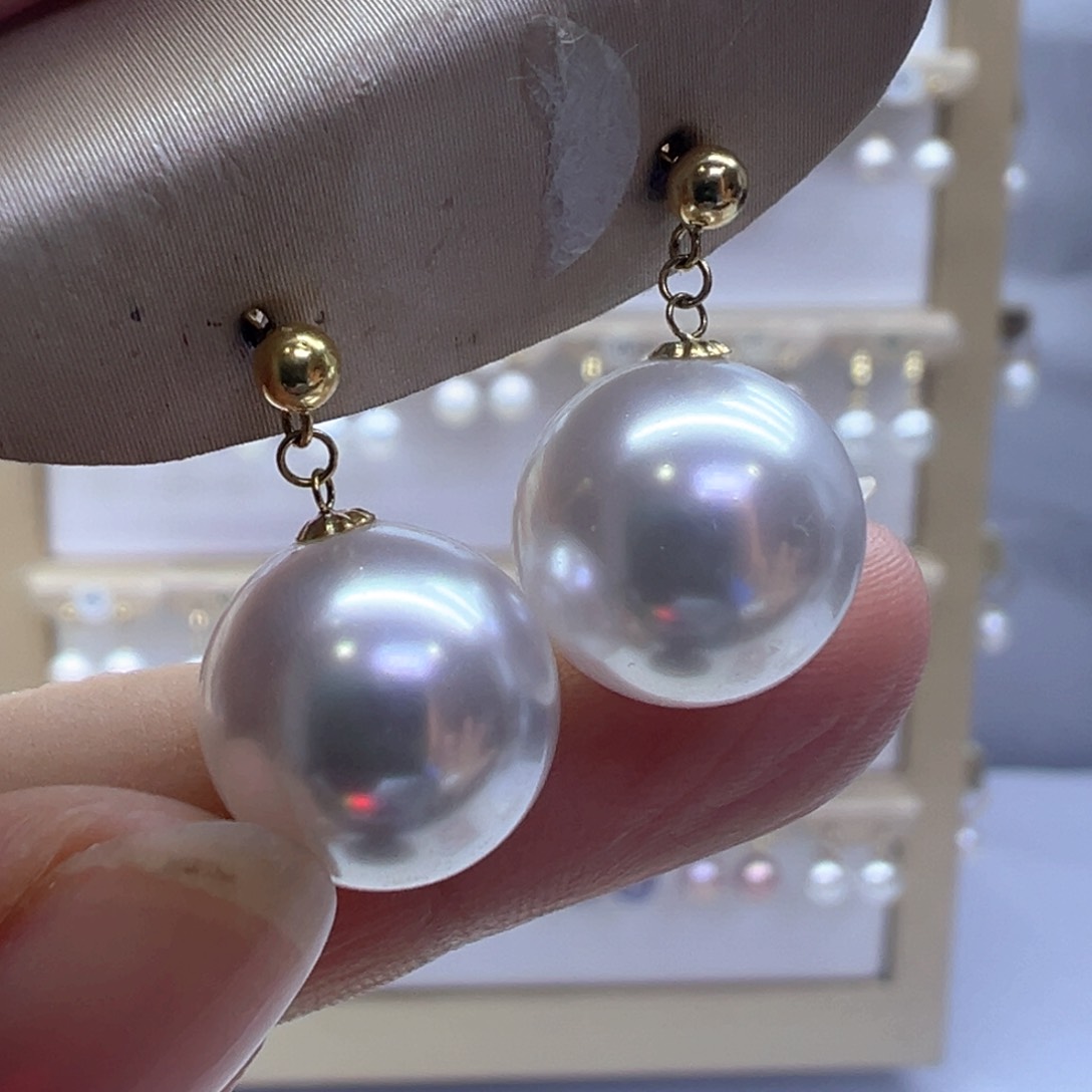 18K金镶嵌淡水珍珠耳饰