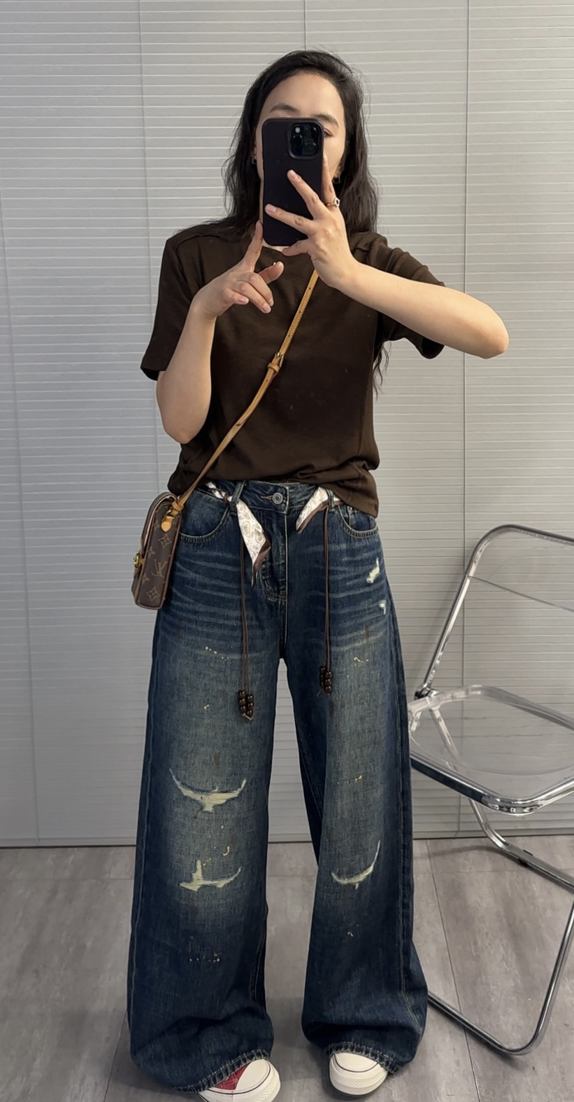 2025秋季高腰无弹力破洞百搭法式慵懒风女款宽松阔腿牛仔裤