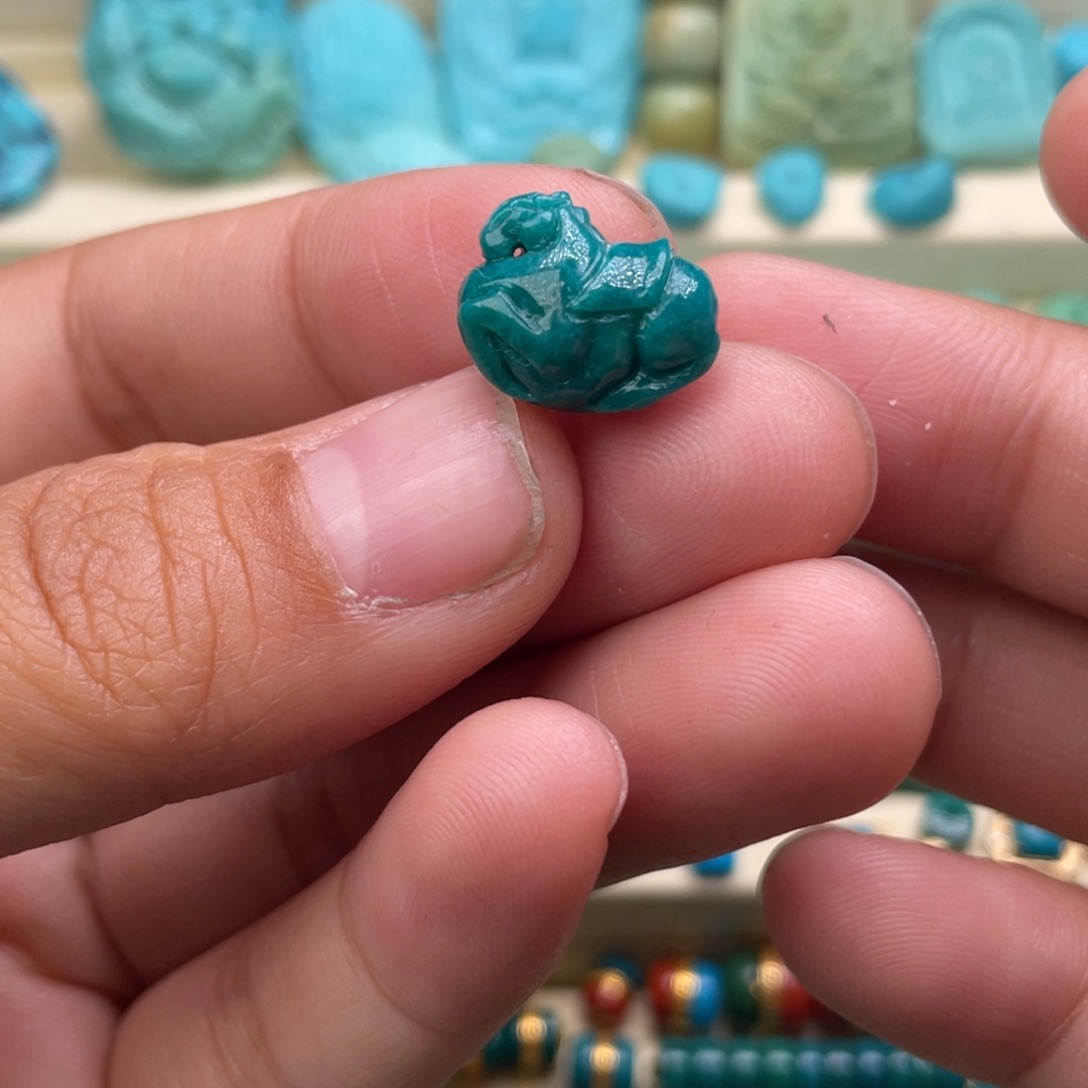 绿松石侧挂未镶嵌