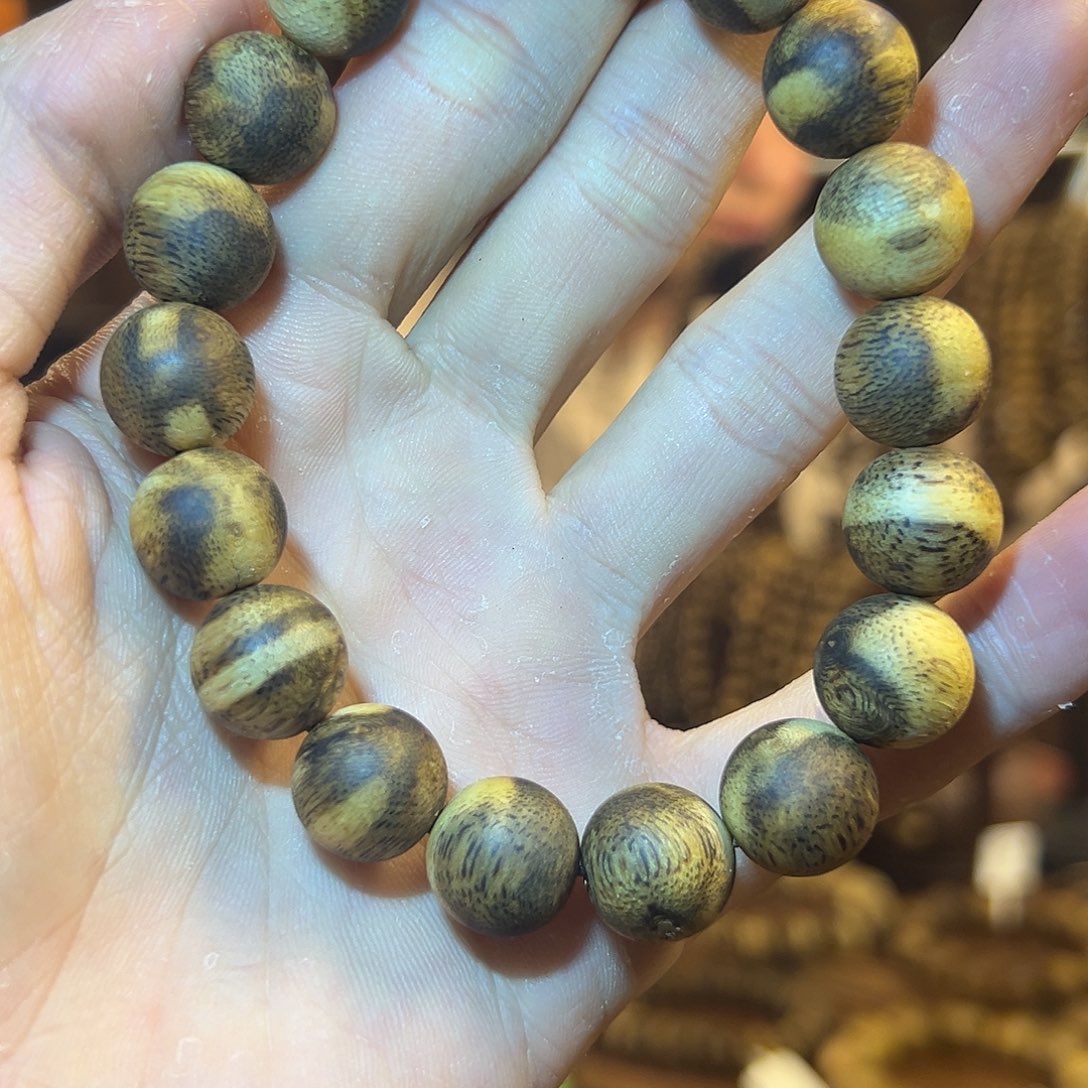 沉香碎屑沉香卡1.2虎斑纹单圈12克