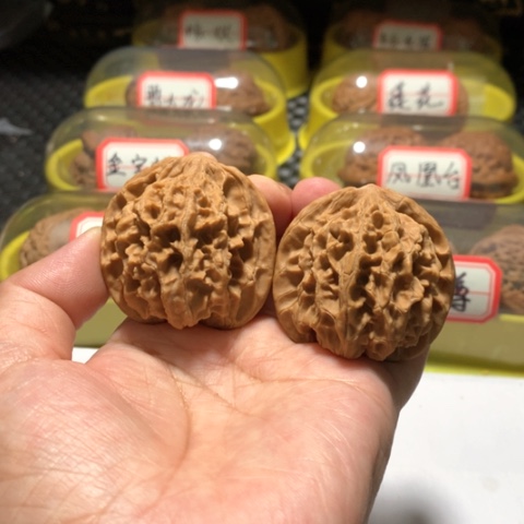 吊坠文玩核桃龙骨