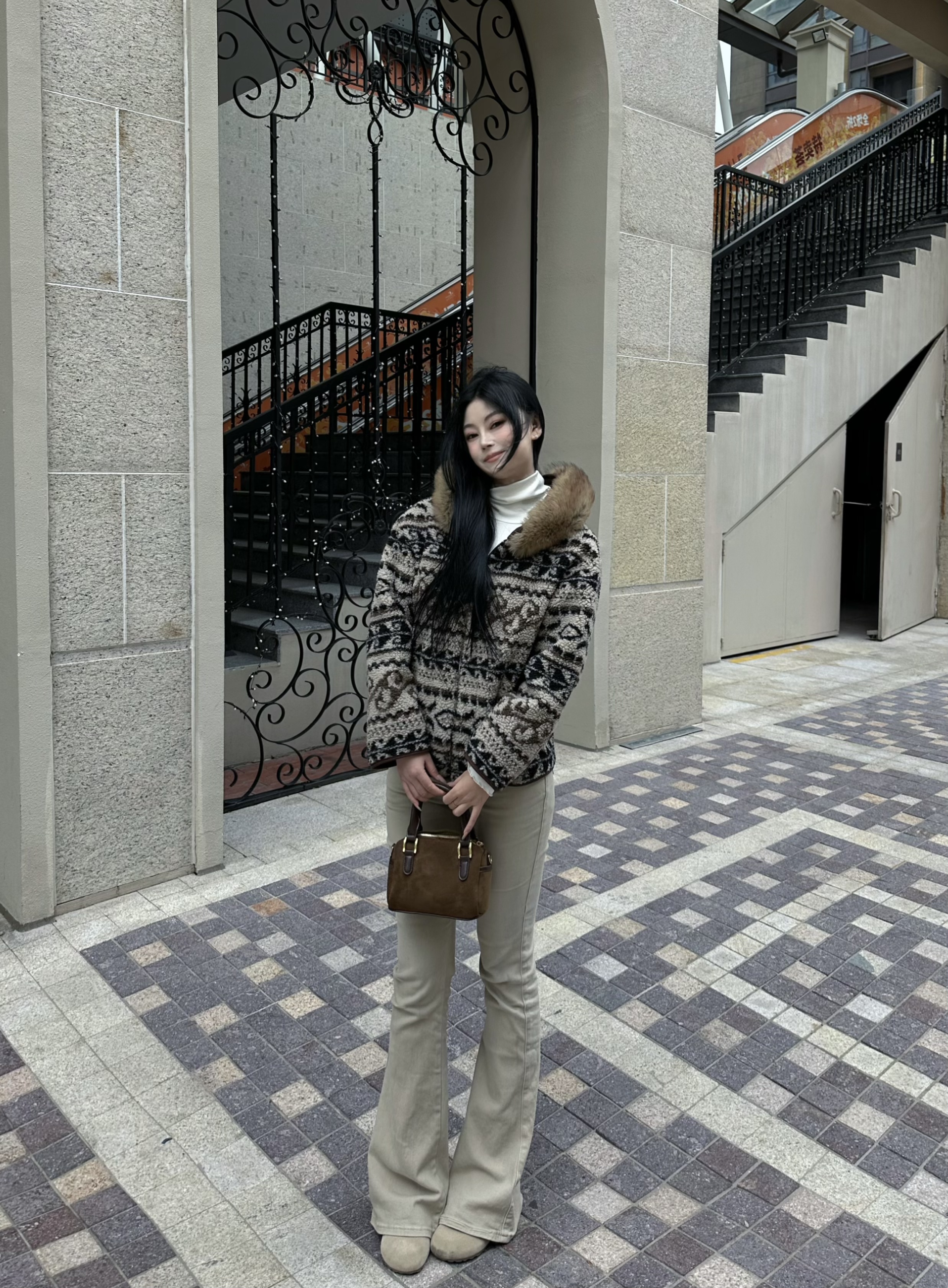 【林林】冬季透气拉链宽松型极简风短外套宽松时尚加厚小香风