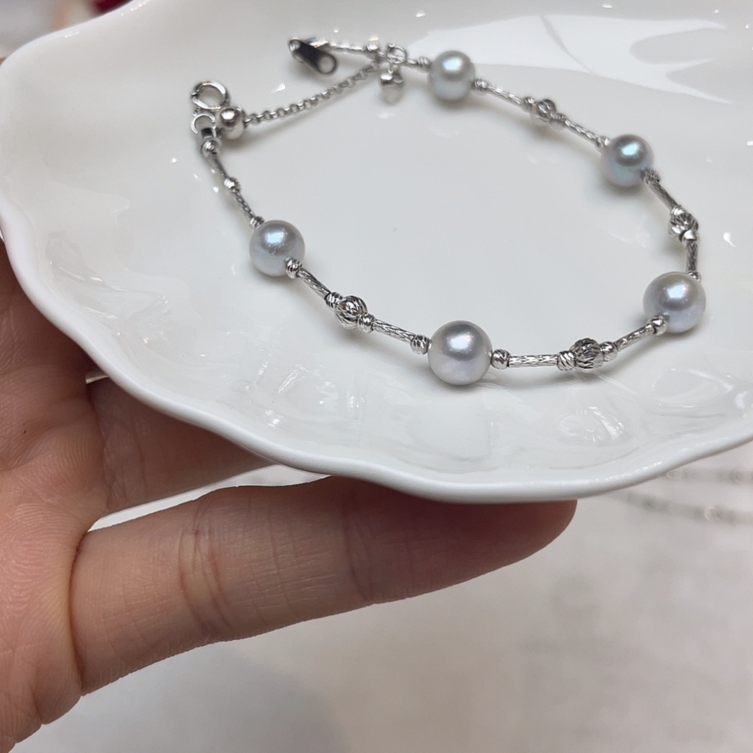 18K金镶嵌耳饰海水珍珠