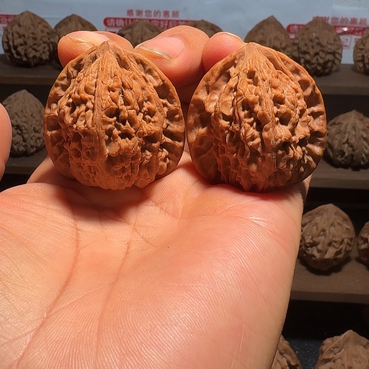 ﹏***ゝ核桃秦岭野生无名核桃