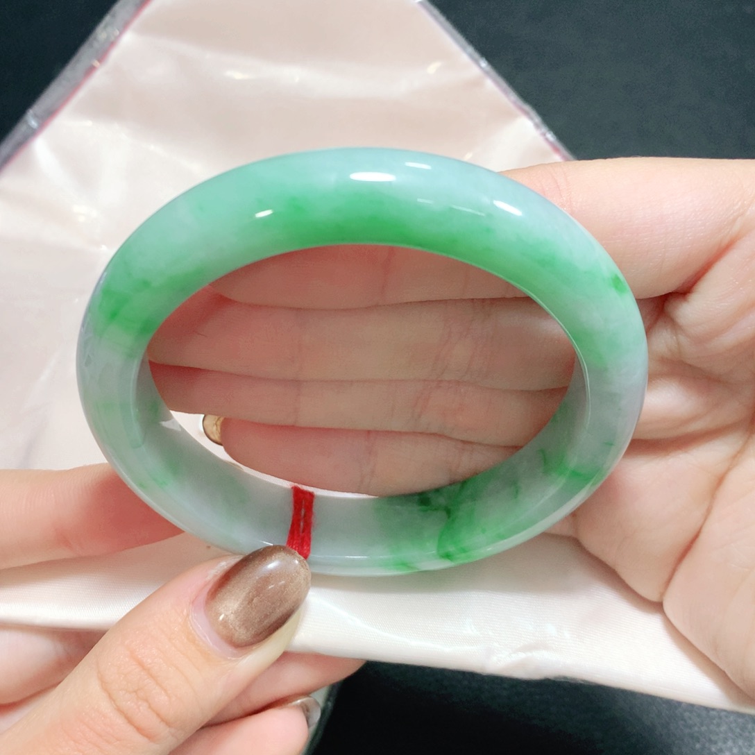 翡翠未镶嵌手镯57圈1392