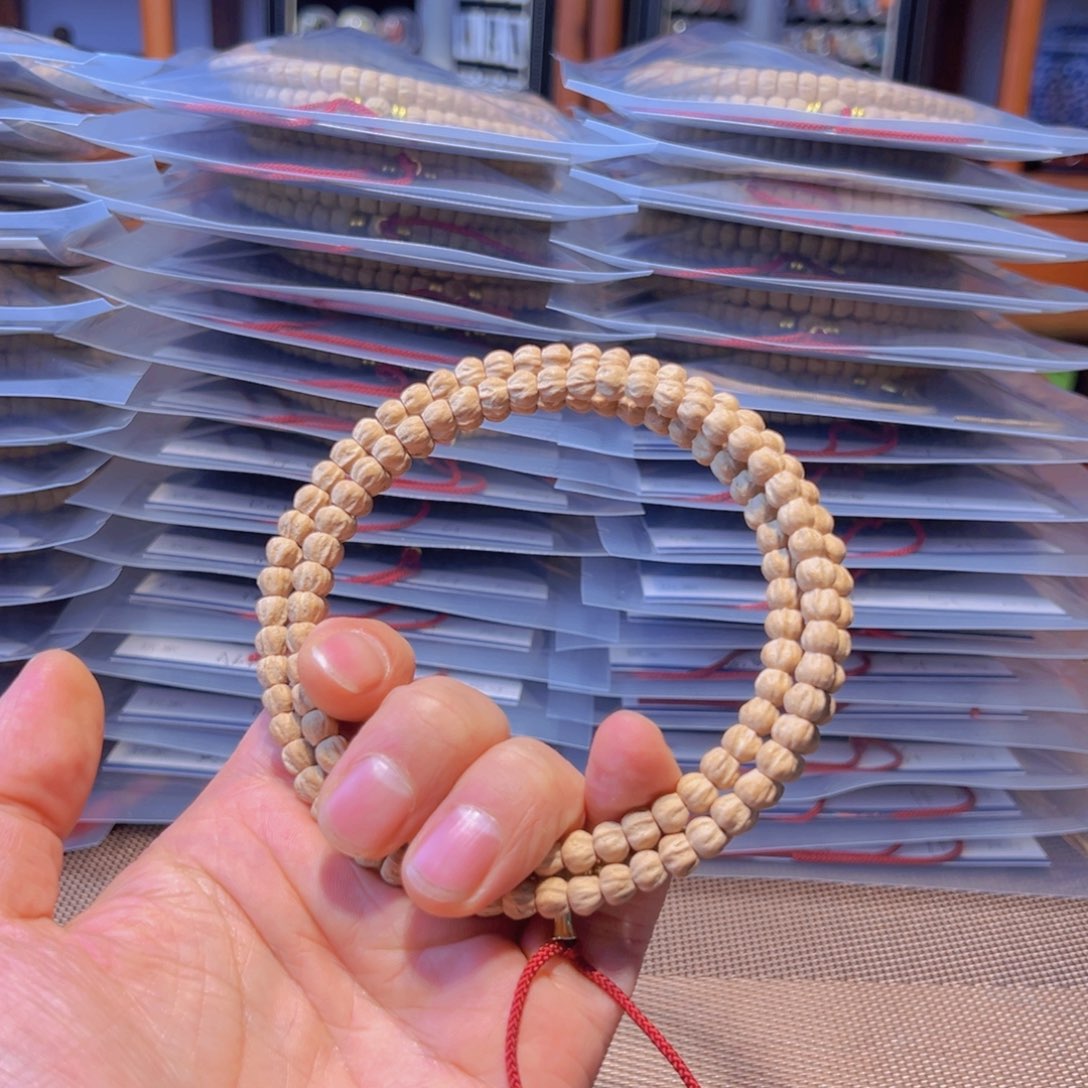 柏香籽/百香籽吊坠0**?