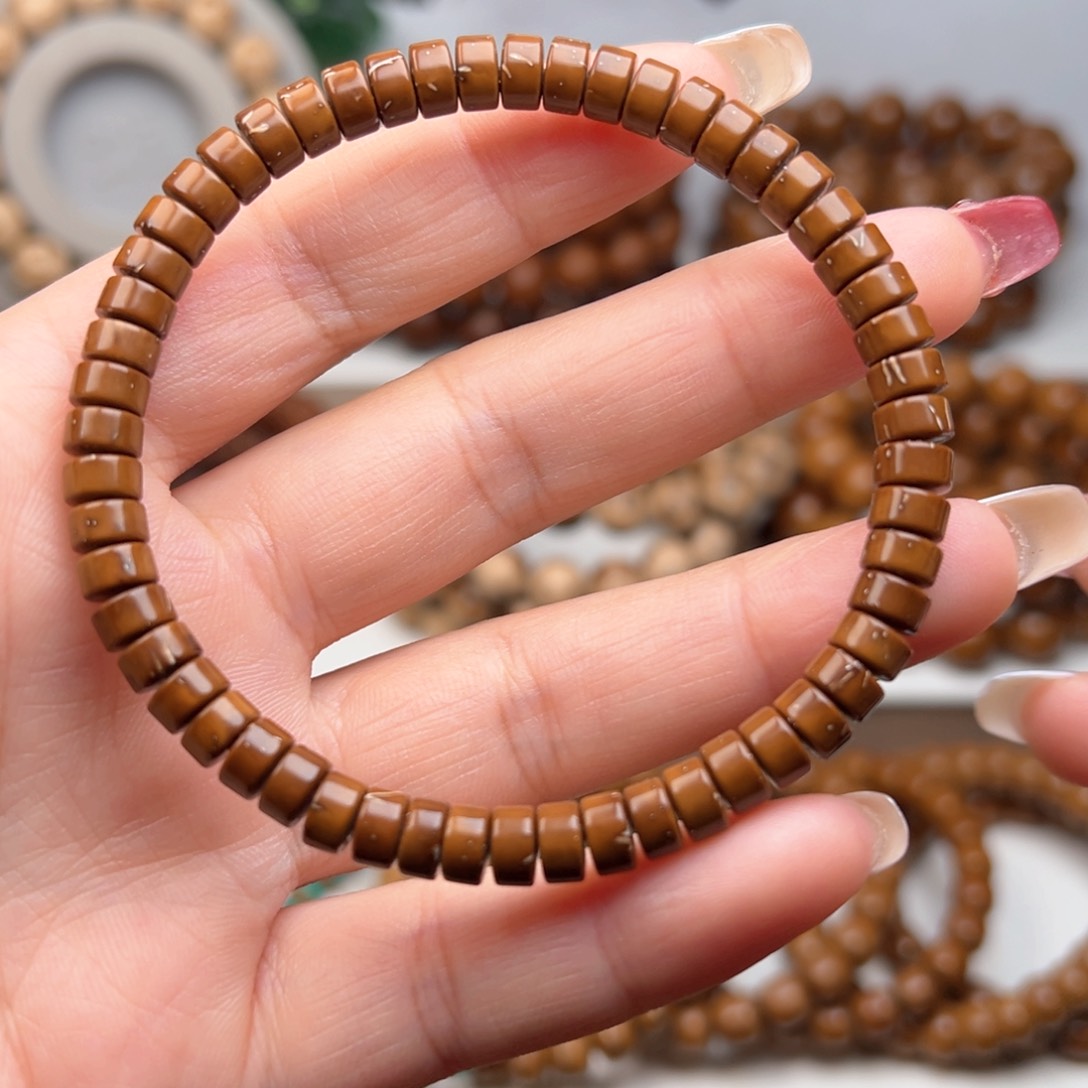 紫金鼠手串武****雷6x3.5纯肉实心药片