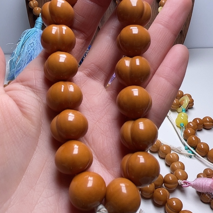 @***喵猴头核桃吊坠16尺寸柯基屁桃