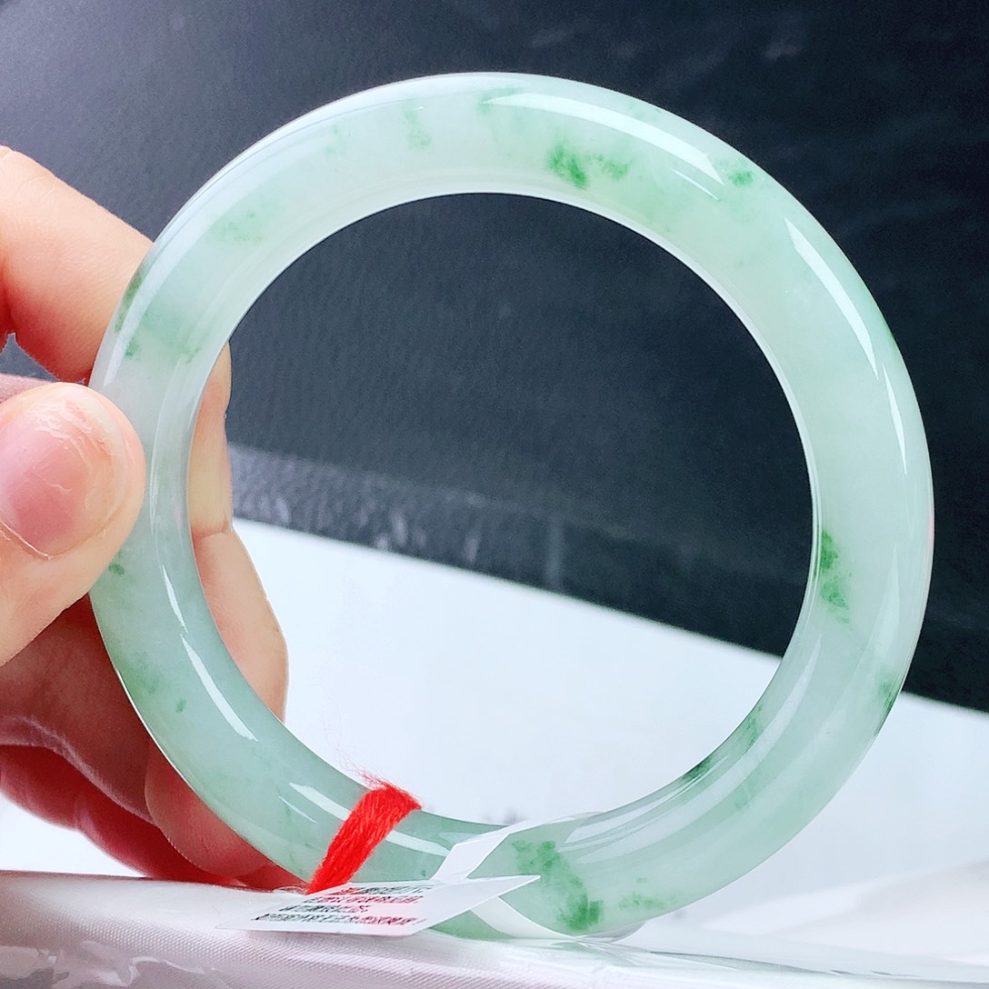 未镶嵌手镯翡翠57+圈