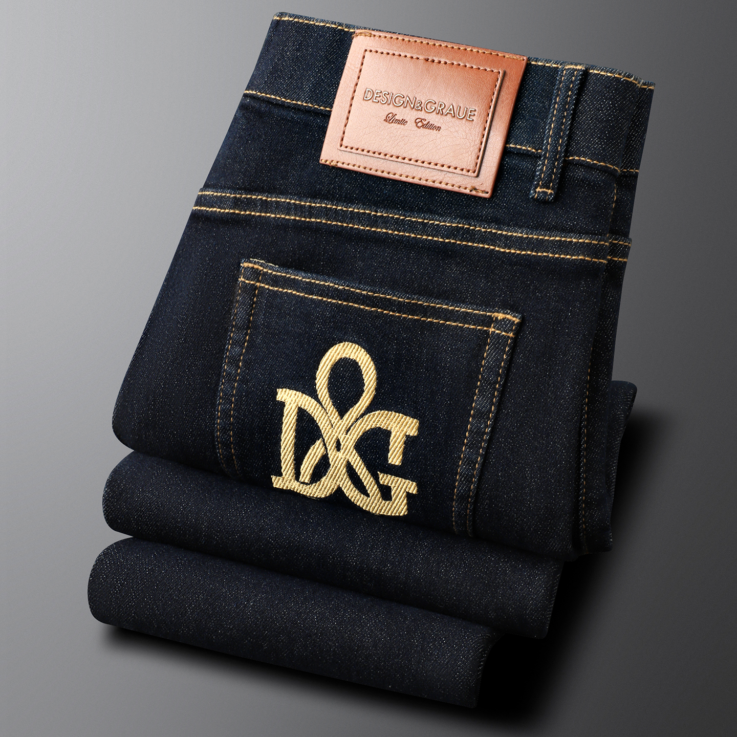 轻奢黑色厚款牛仔裤秋冬裤子男新款修身小直筒字母休闲棉质长裤