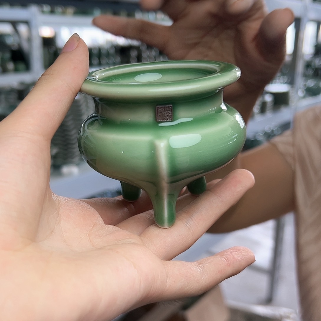 龙泉云间青瓷小米茶器