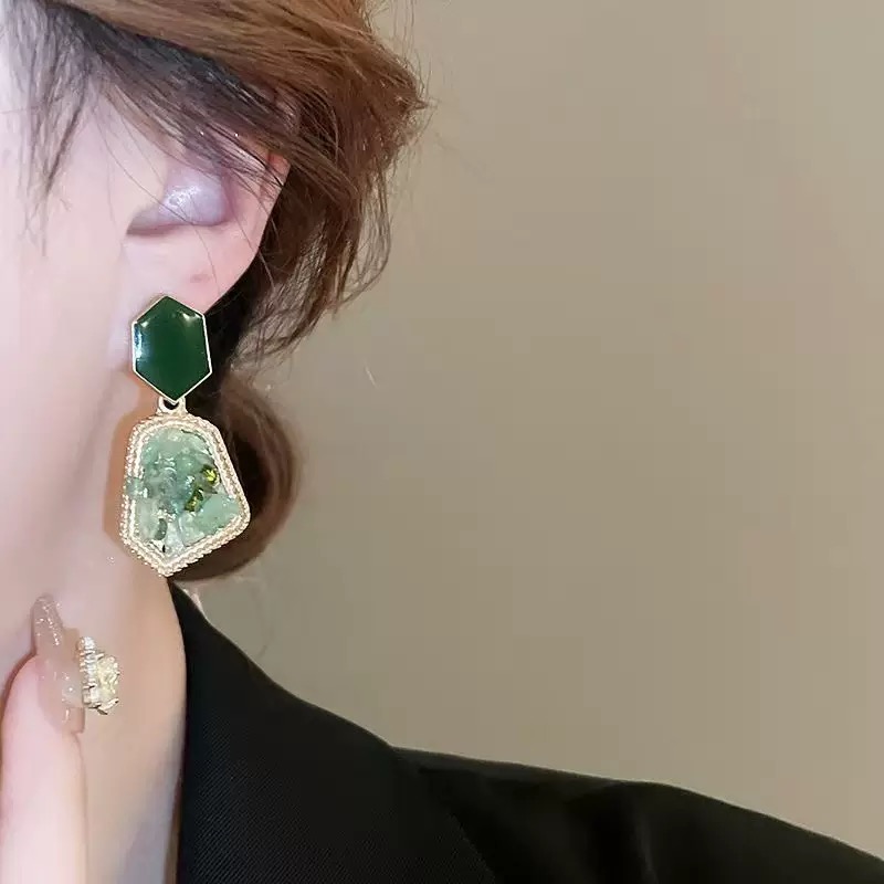 铜合金耳饰 A082 绿色拼色朋克风时尚OL个性耳钉日韩气质精致简约