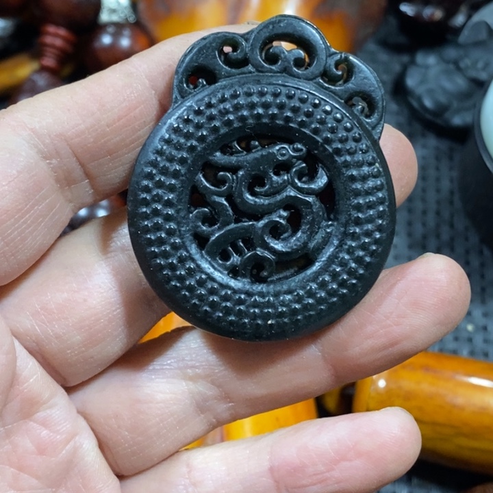 滴血莲花菩提手串