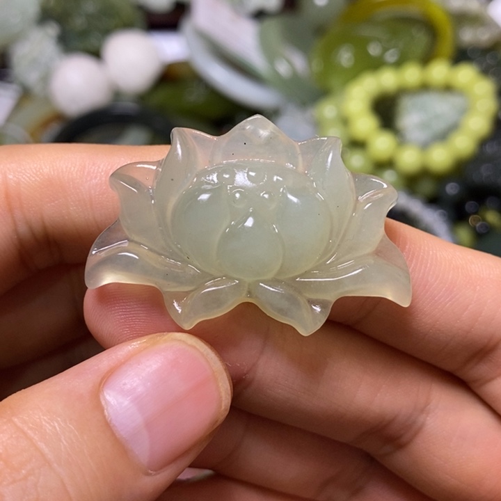 岫玉未镶嵌岫玉颈饰