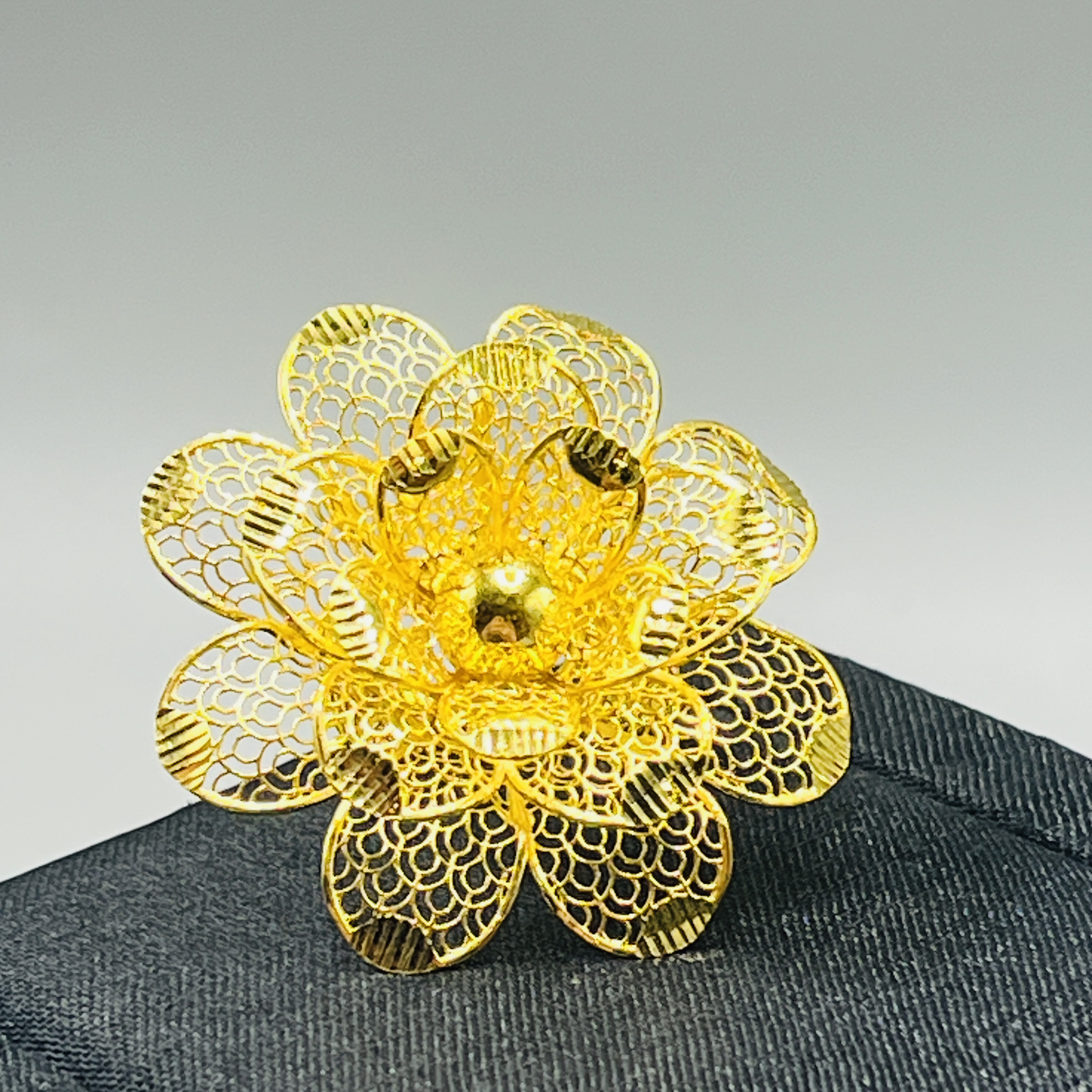 A播 12.90g足金999戒指d