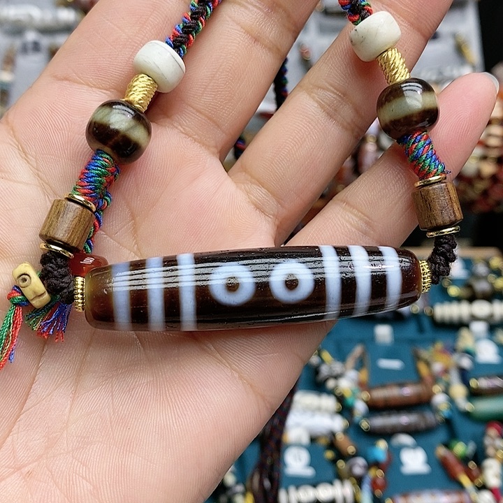 玛瑙/玉髓颈饰合金