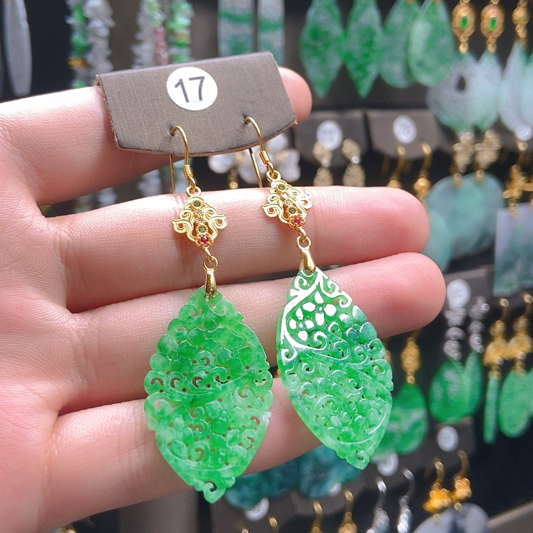 翡翠未镶嵌耳饰翡翠