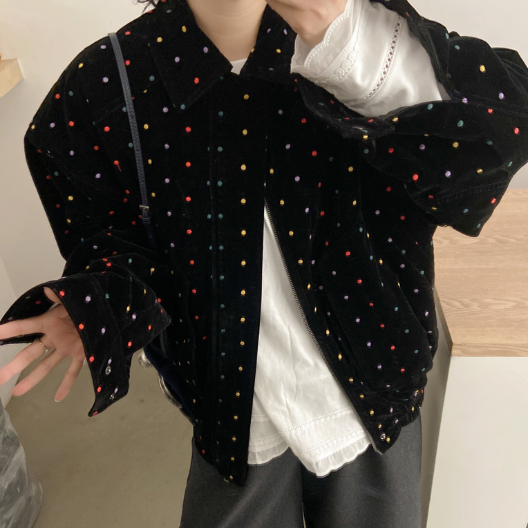 炫色独家刺绣彩点点宽松黑色丝绒加棉外套
