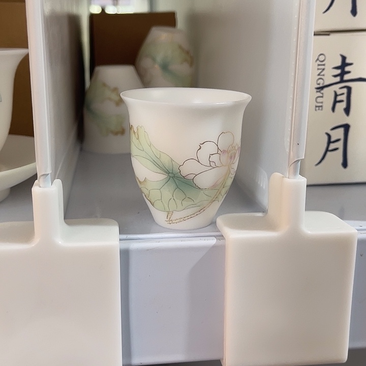 福利待遇多多哦哦哦