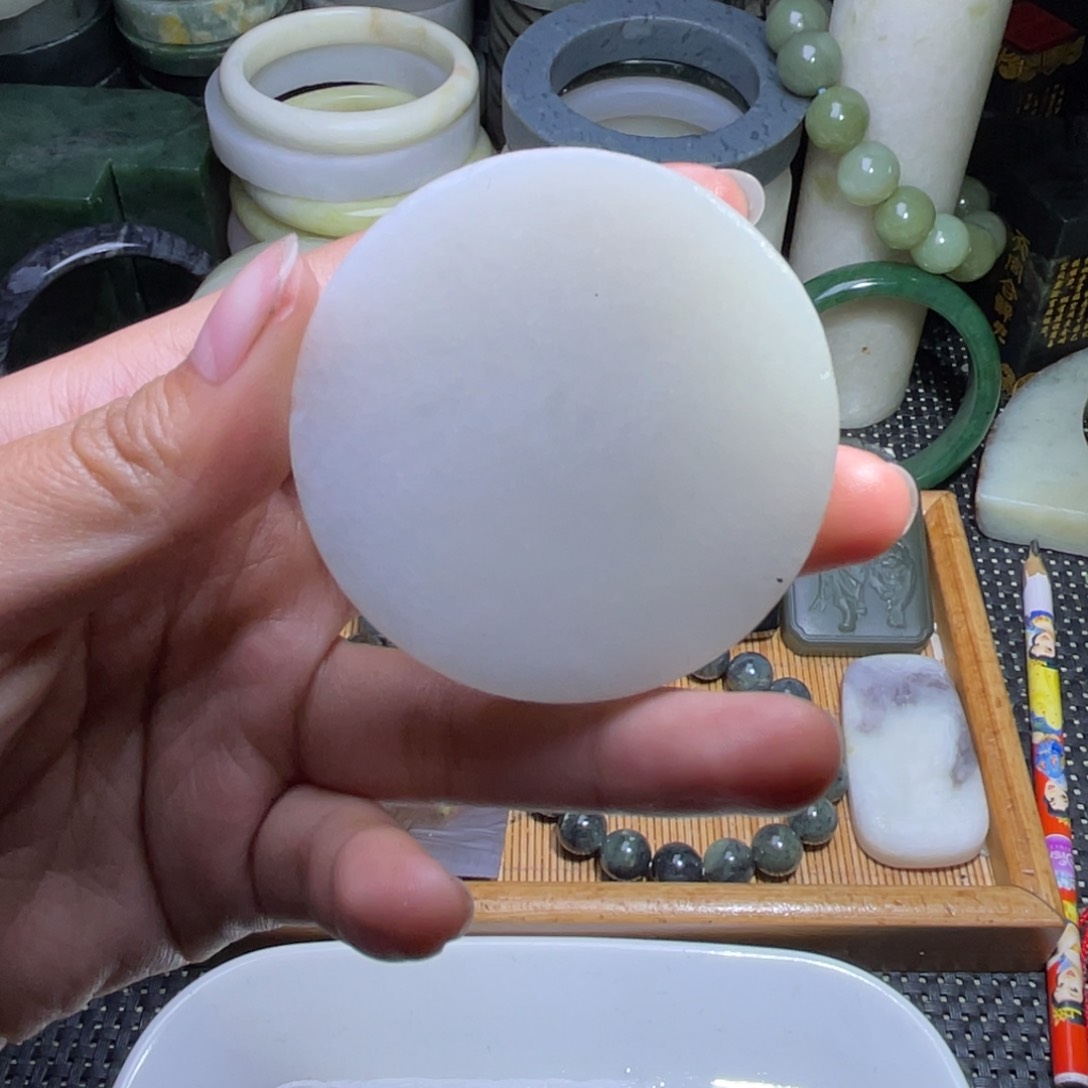 未镶嵌和田玉珠宝半成品