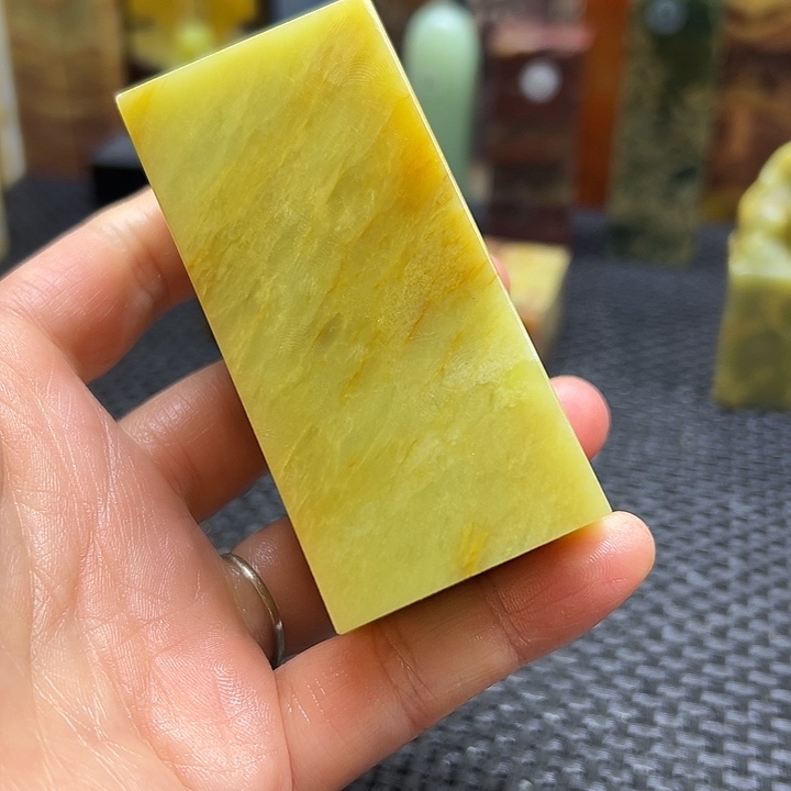 豆***年青田石印章石印章石