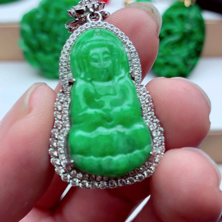 翡翠未镶嵌吊坠(不含链)