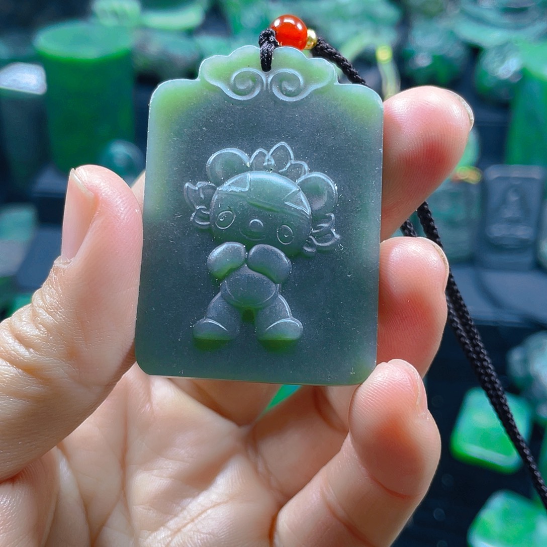 和田玉（碧玉）未镶嵌珠宝奇石