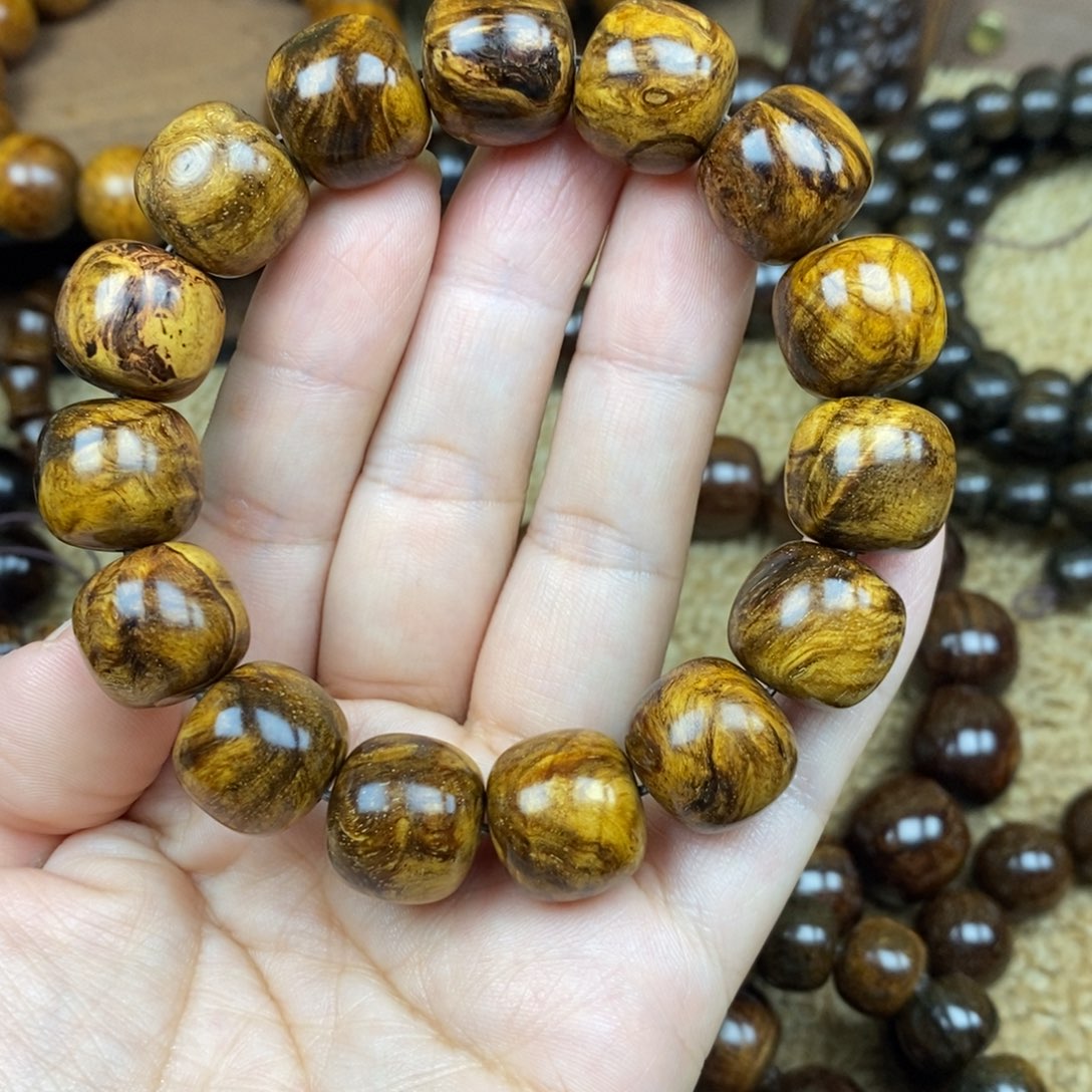 贡木其他赵***光1615巴布亚新几内亚贡木