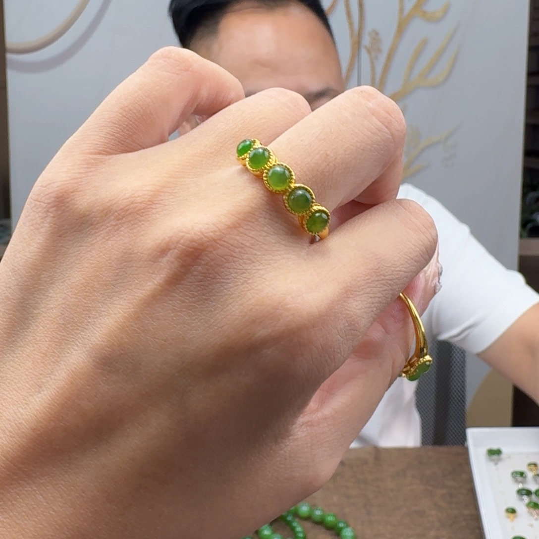 和田玉戒指未镶嵌多样性发货 拍一发一